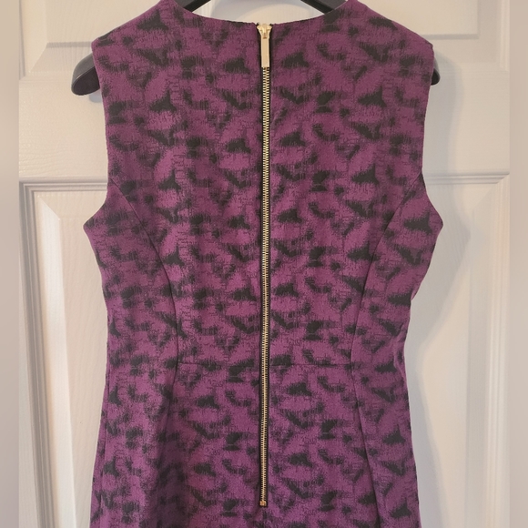 Calvin Klein Purple and Black Knee Length Fitted Dress with Gold Zipper Size 4. - Picture 2 of 4